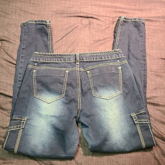 Almost Famous cargo jeans - Picture 6 of 7